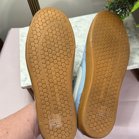 Dolce Vita Light Blue and White Sneakers - Picture 6 of 9